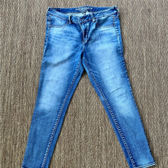 American Eagle Outfitters Denim - Woman’s American Eagle Outfitters jeggings size 14